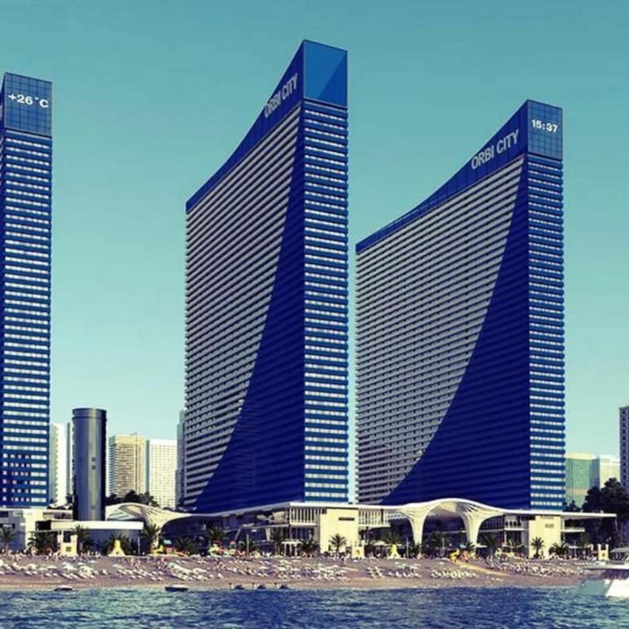 Orbi Aparthotel In Batumi Exterior photo
