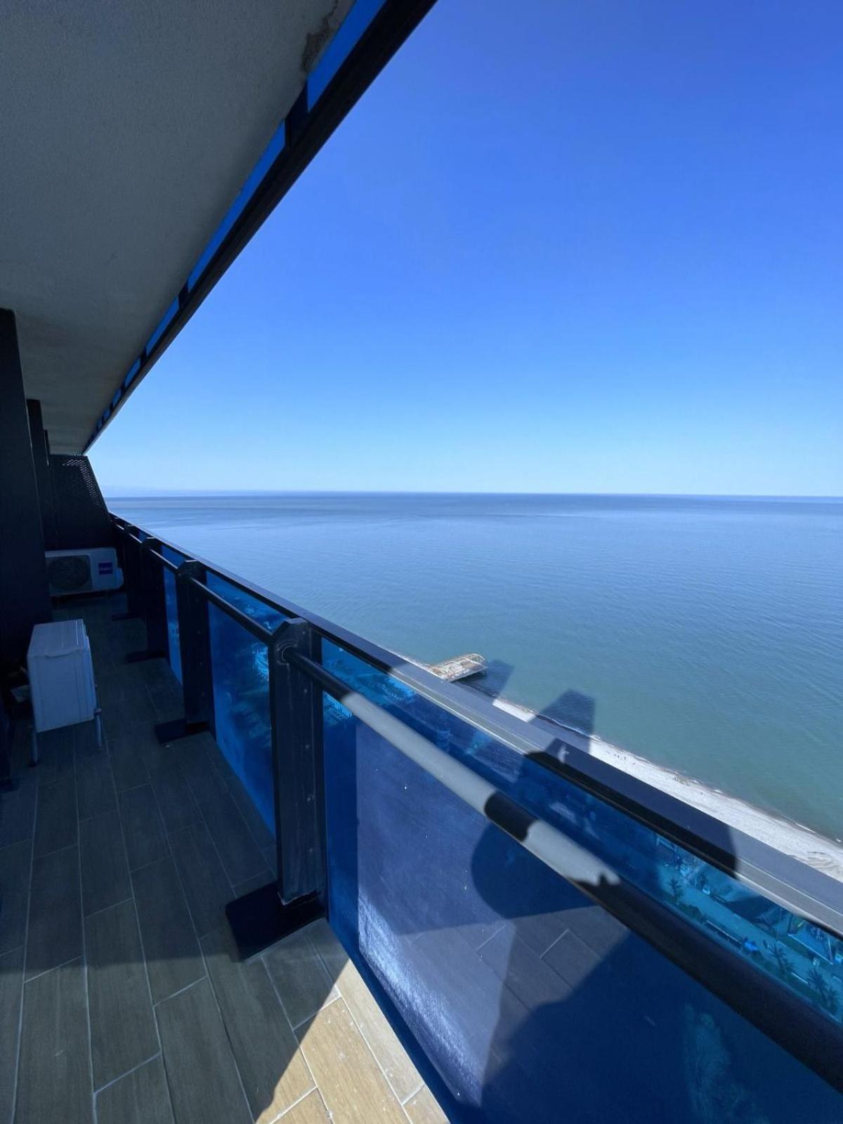 Orbi Aparthotel In Batumi Exterior photo